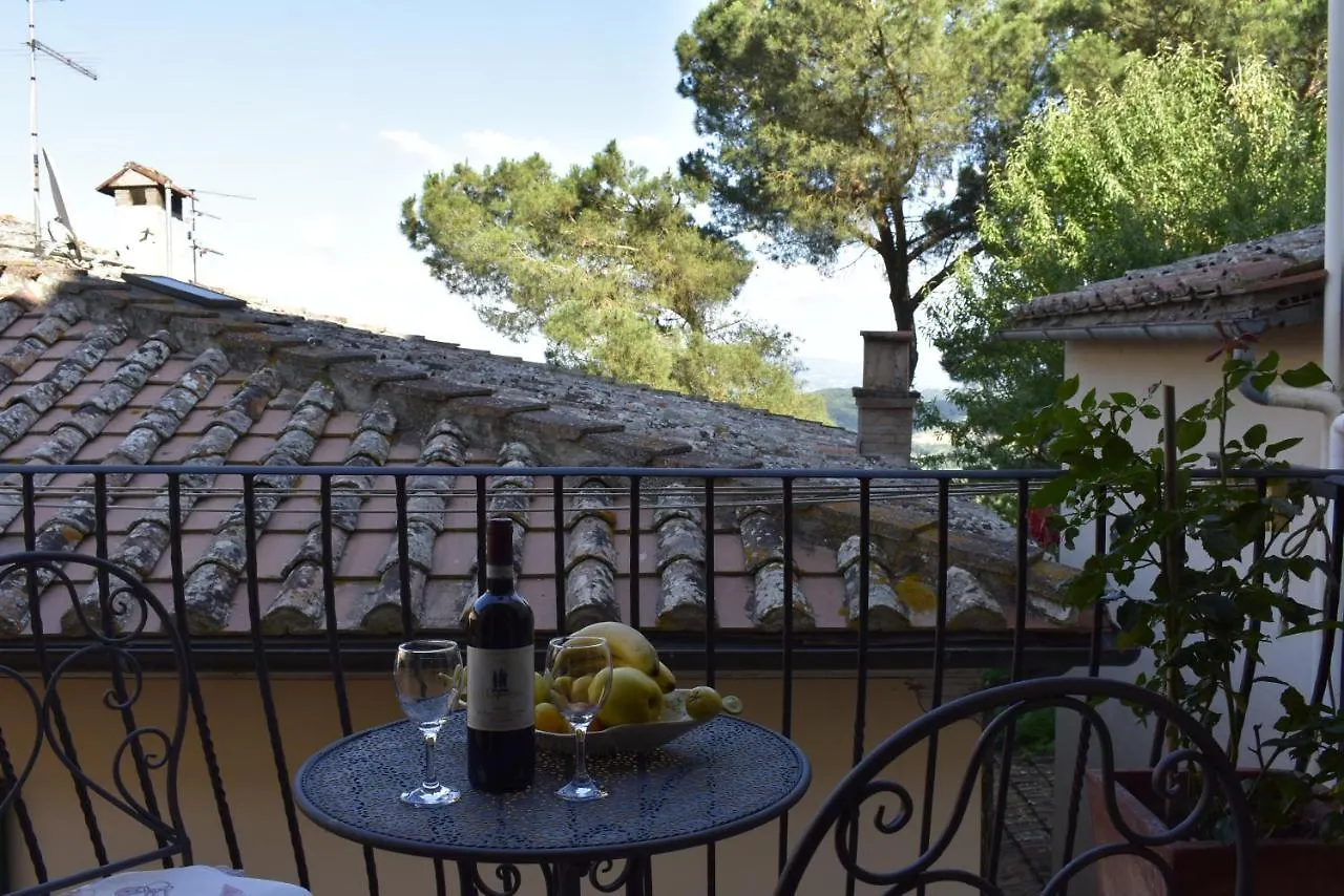 Guest house Piazzetta Del Buonumore Hotel Montepulciano Italy